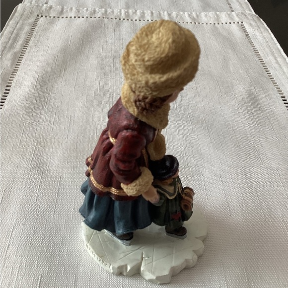 Boyd Bears Vintage Resin Figurine - Picture 2 of 5